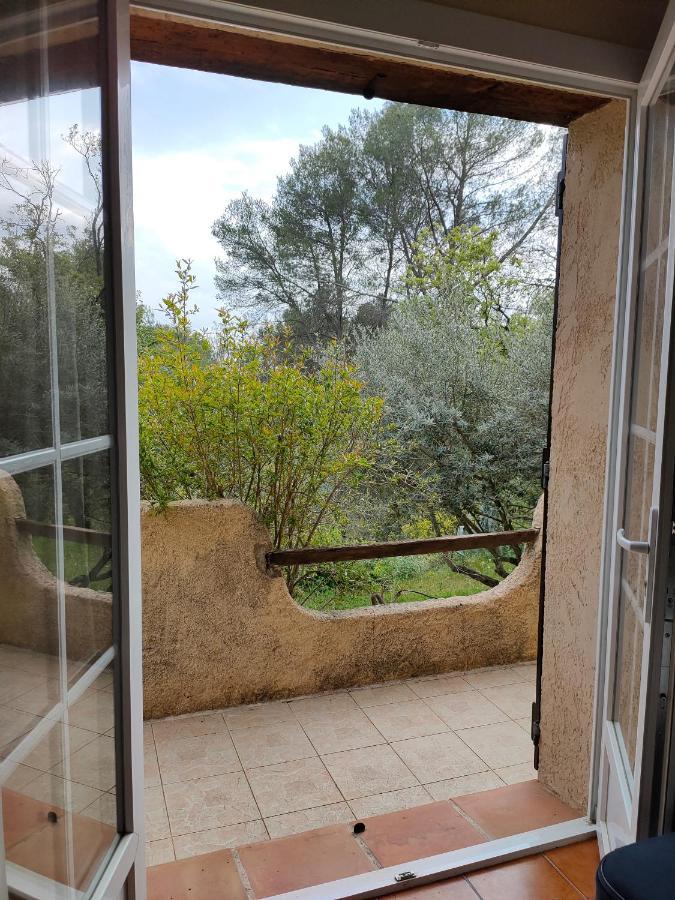 Villa Les Chariotins Draguignan Buitenkant foto